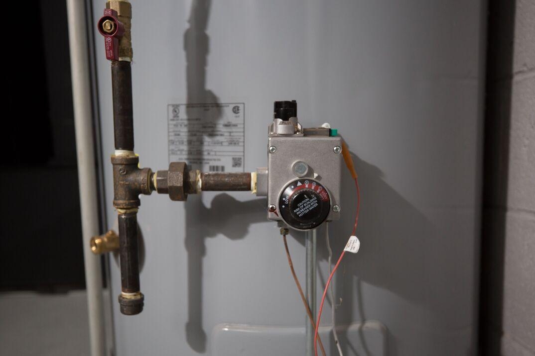 Is My Water Heater Gas or Electric? | HomeServe USA